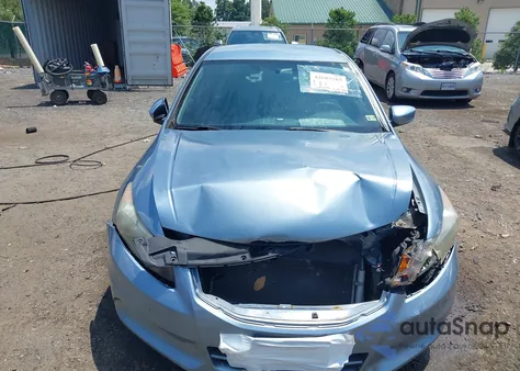 2011 Honda Accord 2.4 Lx из США, поврежденный, VIN 1HGCP2F34BA025763